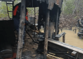 Navy Busts 71 illegal Refineries, Seizes 411,000 Litres Of Stolen Crude