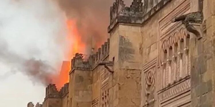 Fire Contained at Historic Mosque-Cathedral of Cordoba after Night Blaze