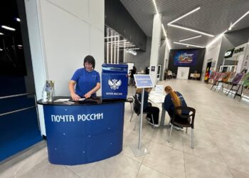 “Letters of Happiness”: Children’s Drawings Unite the World During the Assembly