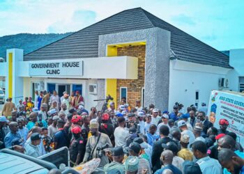 Governor Ododo Ends Medical Japa Syndrome In Kogi, Directs Payment Of N300,000 Monthly Incentive For Medical Doctors