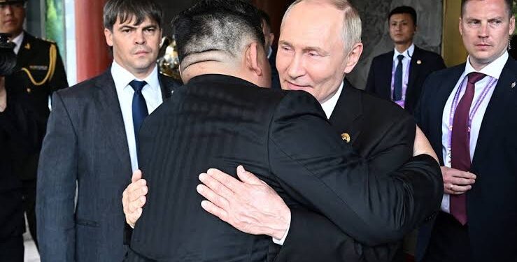 Putin Ally Medvedev Warns Britain of Asset Seizures as Paris Hosts Ukraine Talks