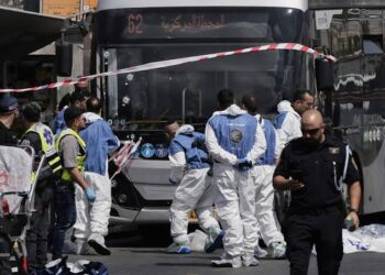 Jerusalem Bus Shooting Kills at Least Five and Injures Many in Ramot Junction Attack
