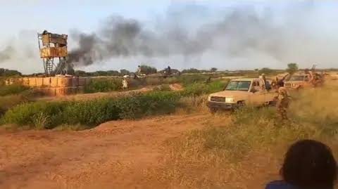Mali Faces Fuel Blockade as Militants Burn Convoys