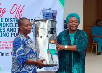 C’River First Lady Flags Off Distribution of Smokeless Stoves, Wonder Pots