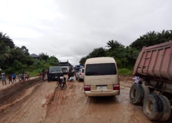 Lawmakers Seek Urgent Action on Collapsing Federal Roads in Cross River