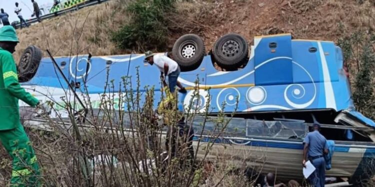 42 Killed, Dozens Injured in South Africa Bus Crash Involving Malawians, Zimbabweans