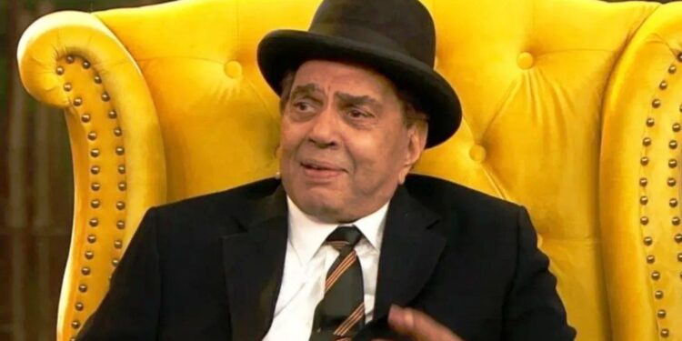 Veteran Bollywood Actor Dharmendra Passes Away at 89