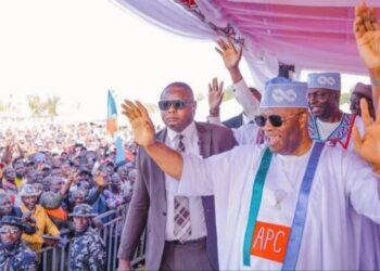 APC Receives Thousands of Decampees in Jos
