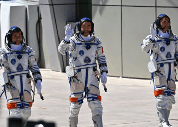 China’s Stranded Astronauts to Return From Space Station