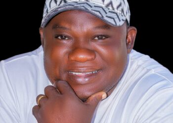 Dikko Salutes Sports Journalists, Dedicates SWAN Award to Media Professionals