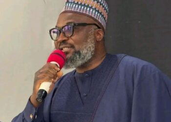 Nathaniel Akwashiki Donates ₦1m To Karu ECDA For Multi-Purpose Hall Project