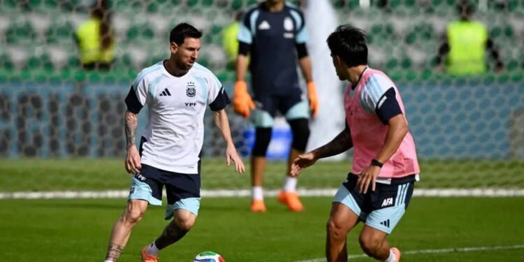Messi Scores as Argentina Sink Angola in Historic Friendly