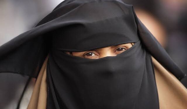 Italy to Ban Burqa and Niqab in Public, Fines Up to €3,000