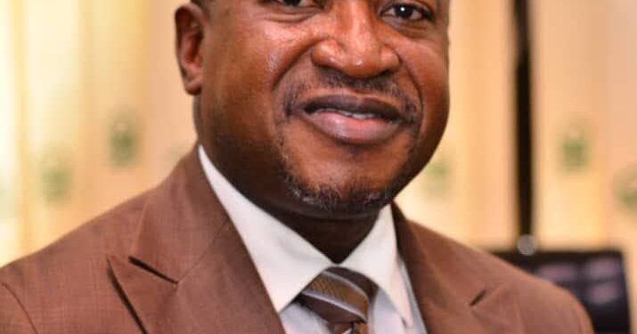 Governing Council Appoints Prof Hakeem Fawehinmi As New VC