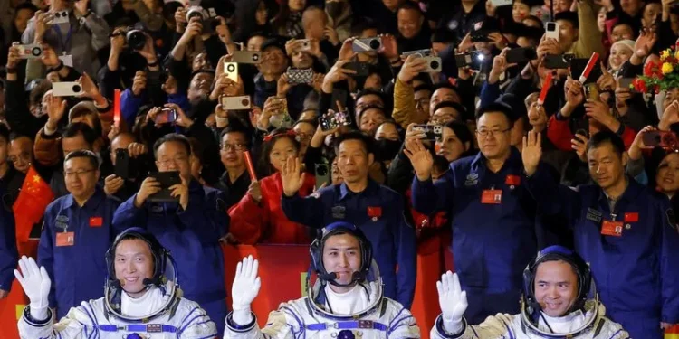 China Sends Youngest Astronaut, Four Mice To ‘Heavenly Palace’ Space Station