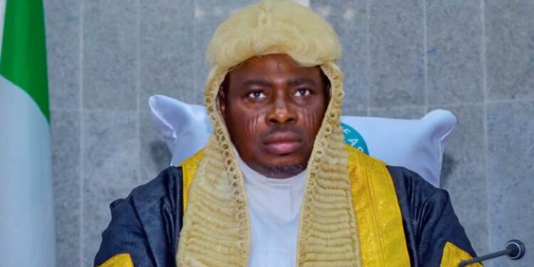 Speaker Requests Executive Support for ‘Computerized’ Legislature, Increased Staffing, Improved Legislative Workers’ Welfare