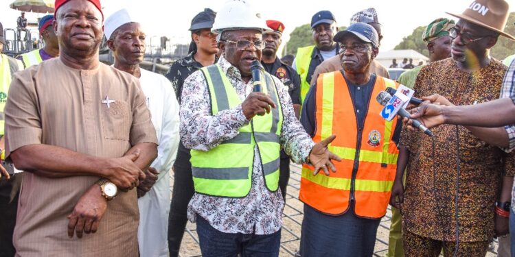 FGN Orders Review Of Road Contracts By ICPC, EFCC To Boost Transparency