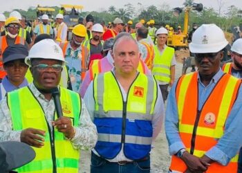 FG Unveils Safety Features for Lagos Calabar Highway as Compensation Reaches ₦1bn