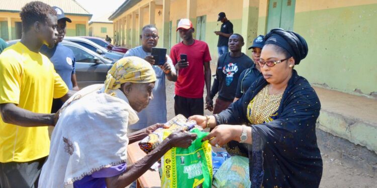 Oma Life Rescue Foundation Supports 1,000 Homes with Food, Clothes Fiesta in Chibiri Community