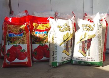 Otu Hails Obudu Ranch Staff, Donates Christmas Package