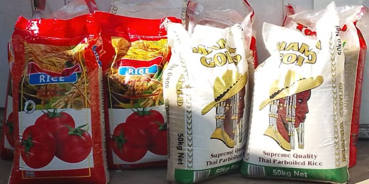 Otu Hails Obudu Ranch Staff, Donates Christmas Package