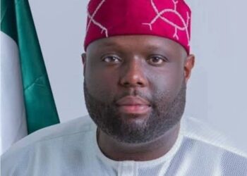 Asuquo Supports 11 Cross River South Students with ₦55m Postgraduate Scholarships