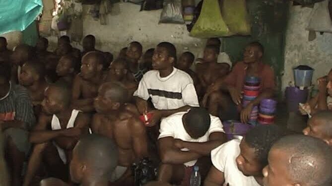 Kuje Prison Inmates Graduate with NOUN Degrees