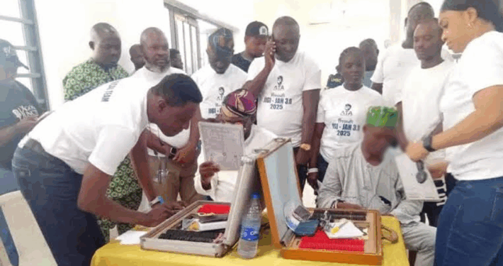 Lagos Lawmaker Provides Free Eyeglasses to 750 Constituents