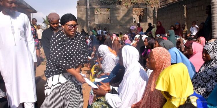 Special Adviser to Kogi First Lady Empowers Agassa/Ateba Women