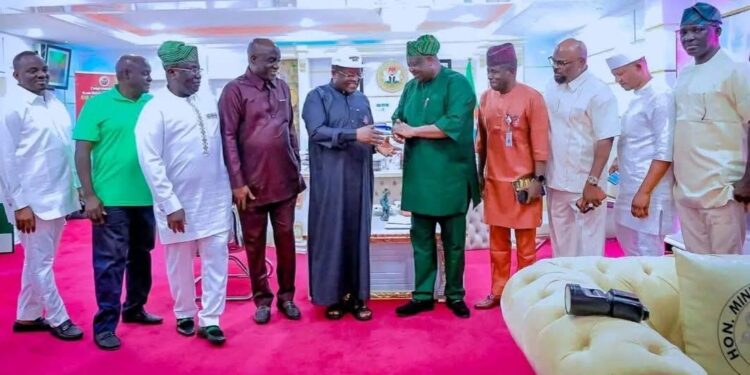 Ombugadu Joins Mutfwang, Others To Visit Works Minister Over Akwanga-Jos Road