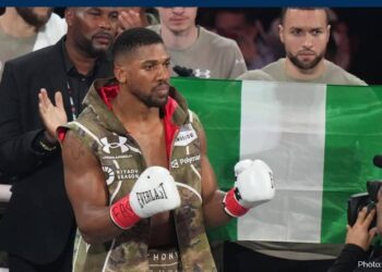 Ex-heavyweight Champion Joshua Back in Gym After Car Crash in Nigeria