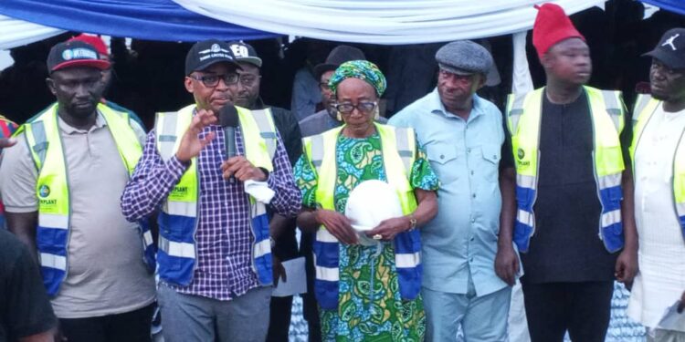 Otu Flags Off 17km Boki East–West Road, Promises Economic Revival
