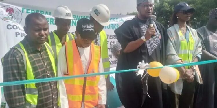 FG Reaffirms Commitment to Road Rehabilitation Nationwide