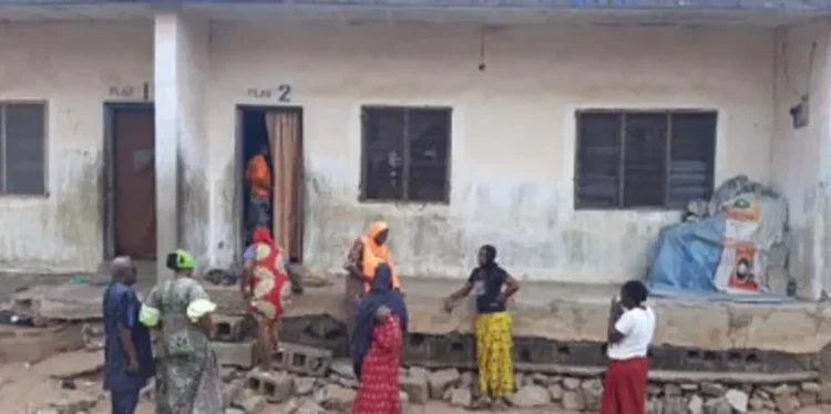 Fire Guts Mopol 13 Office Complex in Makurdi