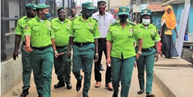 Task Force Nabs Hoodlum Extorting Stranded Lagos Motorist