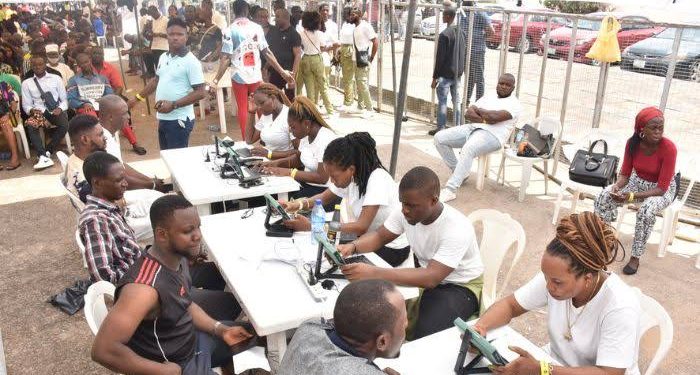CVR: INEC Begins Rotation of Voter Enrolment Devices in Osun