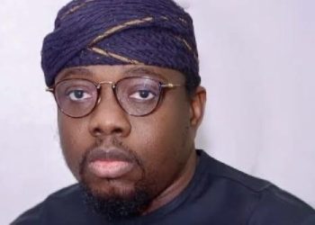 Osun Speaker, 24 PDP Lawmakers Defect to Accord Party