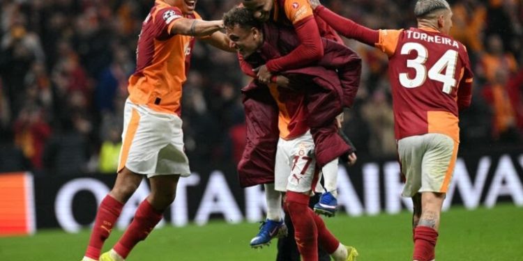 Galatasaray Thrash Juve In Champions League Play-off 1st Leg