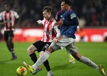 Arsenal Drop Crucial Points in Title Race in 1-1 Draw With Brentford
