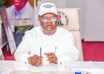 FG Warns Chinese Road Contractors Against Poor Execution, Delays