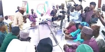 Adamawa PDP Chairman Madagali Resigns, Defects to APC with 21 LGA Chairmen