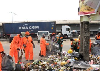 LAWMA Arrests Dozens of Lagos Residents For Engaging in Open Defecation