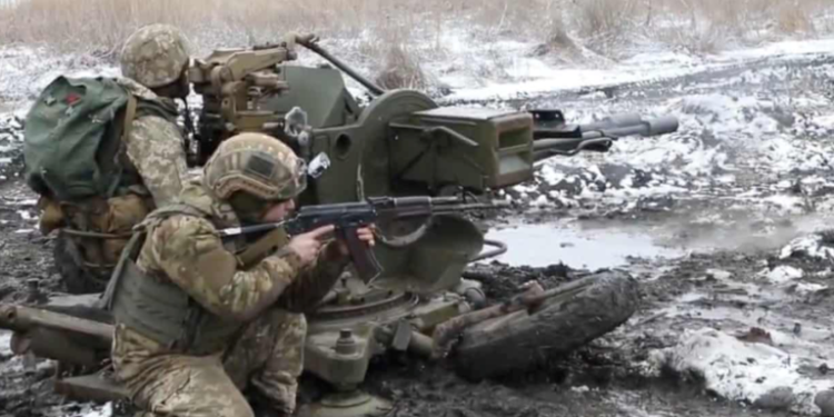 Ukraine Strikes Military, Energy Sites in Russia, Authorities Say