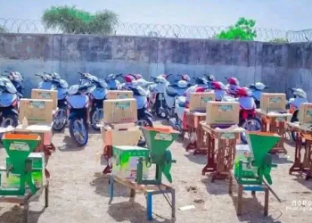 Minister Empowers 4,064 APC Women, Vulnerable People in Kano