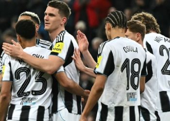 Newcastle Cruise Into Champions League Last 16