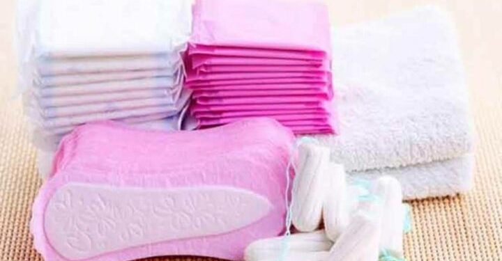 Bauchi Gov’s Wife Distributes 10,000 Sanitary Pads to Schoolgirls