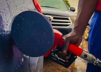 Petrol Stations Increase PMS Prices to N1,040/litre in Lagos, N1,080 in Abuja