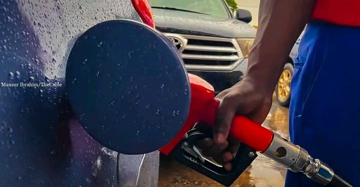 Petrol Stations Increase PMS Prices to N1,040/litre in Lagos, N1,080 in Abuja