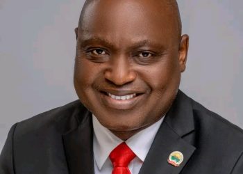 Oyebanji Lauds Defence Chief’s Donation of Ultra-Modern Laboratory