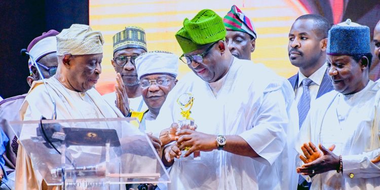 Lalong Says Emergence of Mutfwang as Silverbird Governor of the Year Well-deserving